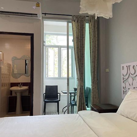 Nawaporn Place Phuket Ngoại thất bức ảnh