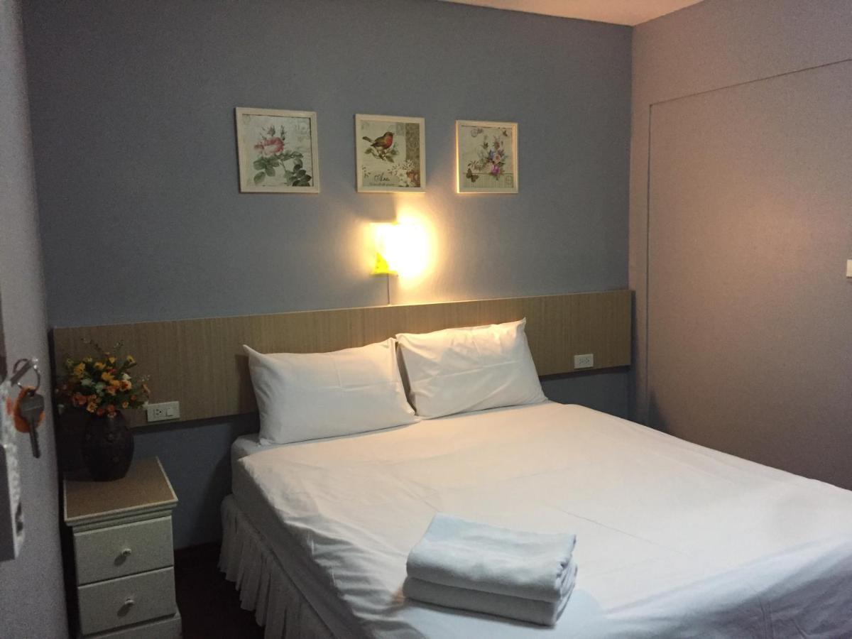 Nawaporn Place Phuket Ngoại thất bức ảnh