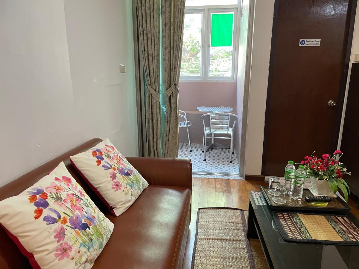Nawaporn Place Phuket Ngoại thất bức ảnh