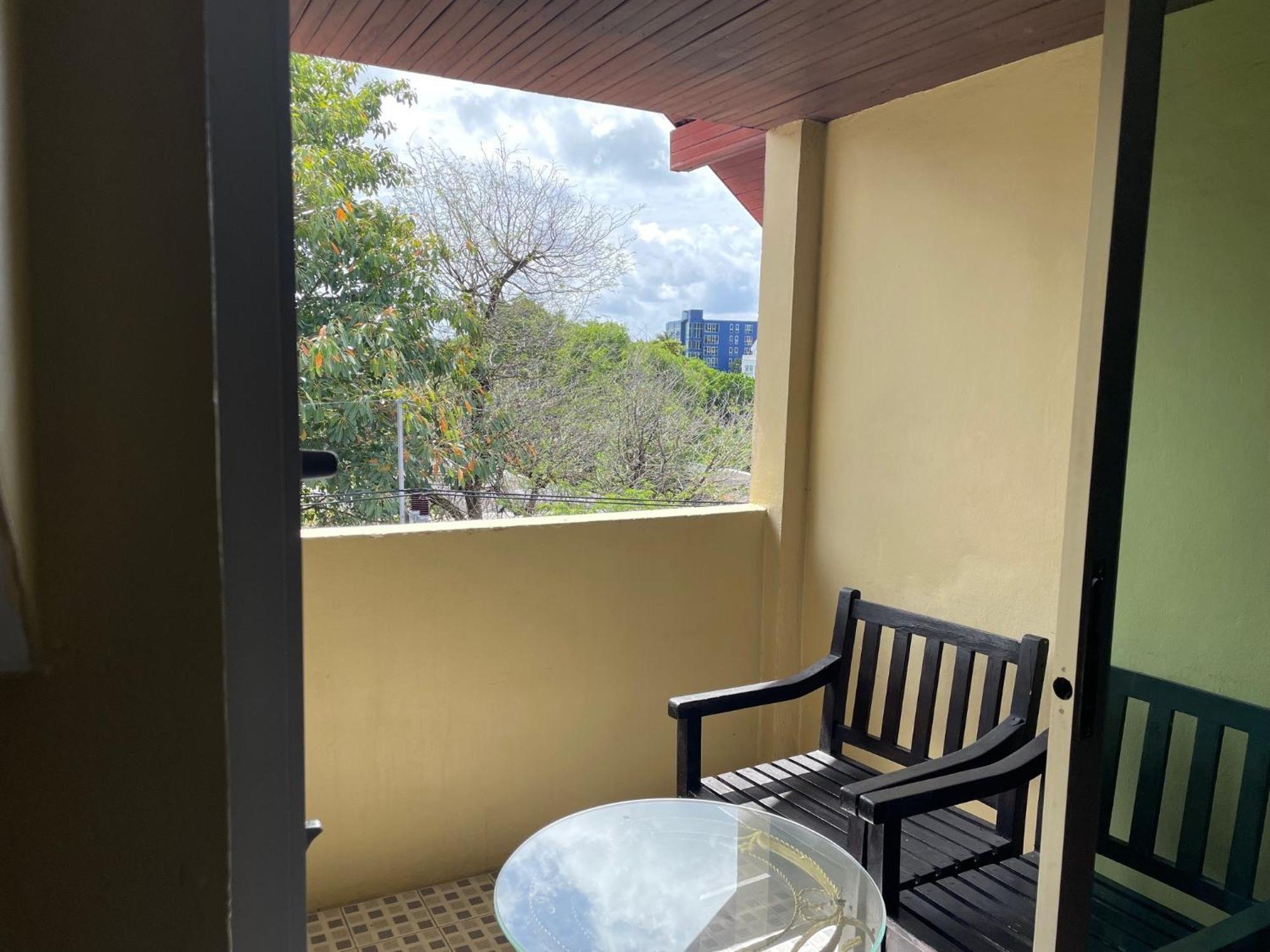 Nawaporn Place Phuket Ngoại thất bức ảnh
