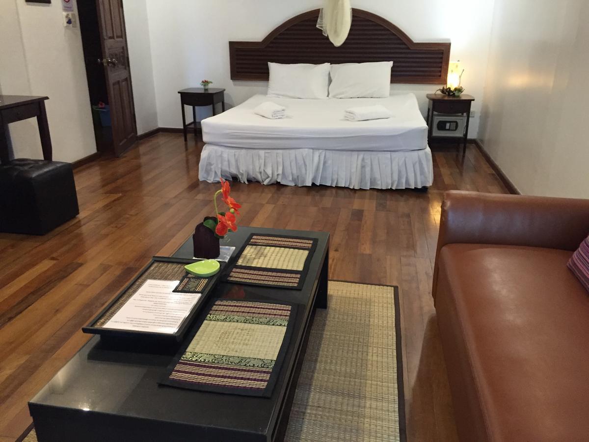 Nawaporn Place Phuket Ngoại thất bức ảnh